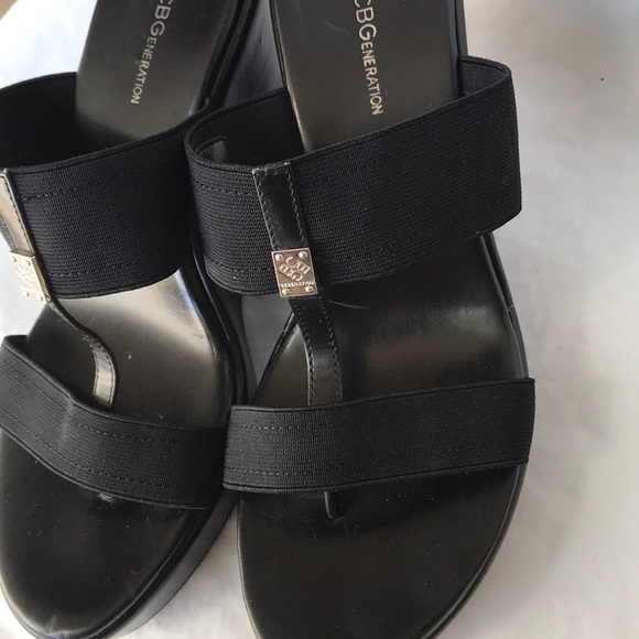 BCBGeneration black wedge open top shoes size 9M - Picture 4 of 6